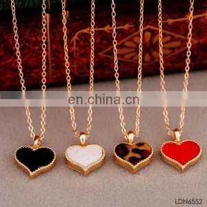 Cute Couple Love Heart Enamal Valentine's Day Pendant Necklace thumbnail-1
