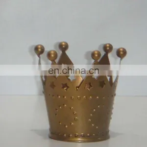 Crown Tea Light Holder thumbnail-1