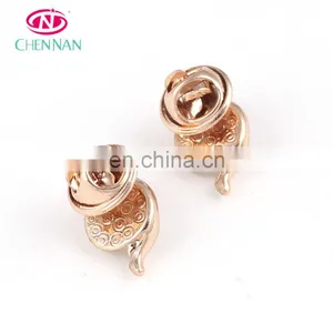 High Quality Crystal Buttons Beautiful Rhinestone Pins Animal Shape Cute Fox Light Pink thumbnail-3