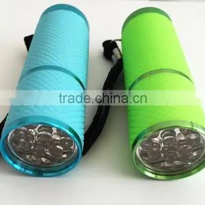 9LED Fluorescent Flashlights and Torches thumbnail-5