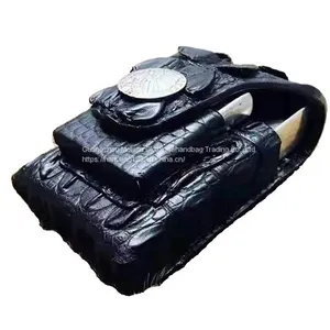 Handmade Leather Goods Black Crocodile With Bone Coccyx Men's Personality Soft Pack Cigarette Case Protective Case Portable Waist Hanging Cigarette Pack thumbnail-1