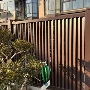 Wrought Iron Fence 1.0m High 2.4m Wide Pre-Assembled With Gate Hinges thumbnail-2