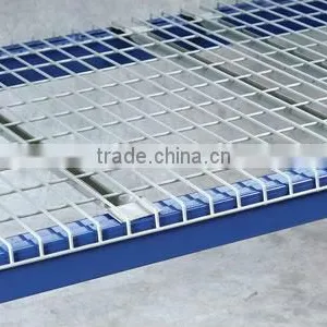 Warehouse Metal Wire Mesh Frame thumbnail-1
