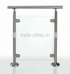 10mm Tempered Glass Fence thumbnail-1