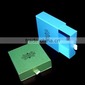 Drawer Style White Blue Cell Phone Case Packaging Box thumbnail-4