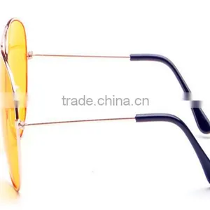 Yellow Unisex HD Night Vision Driving Anti Glare Glasses Eyewear thumbnail-4