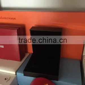 Customized Top Grade Pure Paper Cardboard Box, Wall Paper Cardboard Gift Box With Magnetic Closure Packaging thumbnail-1