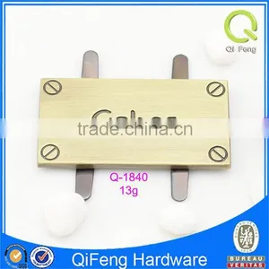 Q-1840 Handbag Logo Plate, Engraved Metal Tags,brand Handbag Logo Tag thumbnail-1