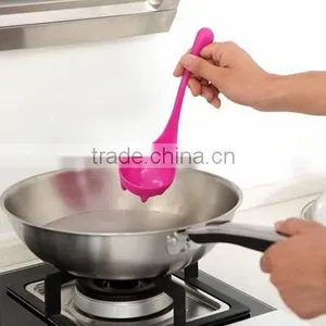 Wholesale Stock Colorful Plastic Stand Soup Spoon thumbnail-3