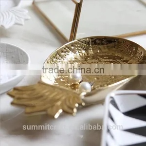 Table Decoration Ceremic Golden and White Pineapple Tray thumbnail-2