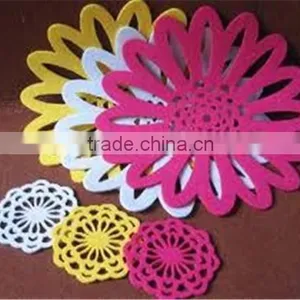 2017 Carved Painted Colorful Wooden Cup Coasters Set Made in China thumbnail-1