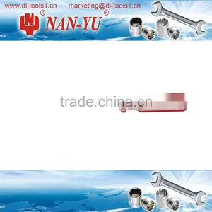 Red Color Handle Screwdriver Hardware Tool thumbnail-1
