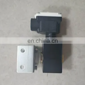 CKD Solenoid Valve APK11-10A-D3MBS-DC 24V thumbnail-2
