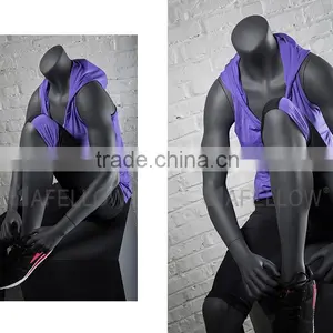 Fashion Store Window Display Mannequin thumbnail-4