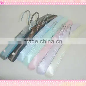 LK21 Satin Knitwear Hanger thumbnail-1
