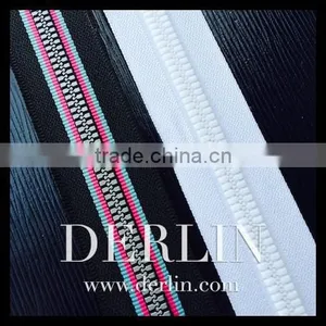 Thin Teeth Resin Vislon Plastic Derlin Zipper thumbnail-1