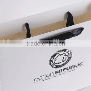 Custom Printed White Paper Hand Bag for Garment thumbnail-2