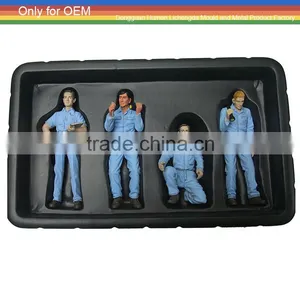 Plastic Model Doll of Serviceman thumbnail-1