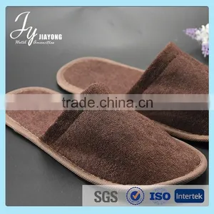 3-5 Star Hotel Custom Bedroom Slippers Made in China thumbnail-1