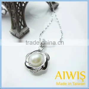 Fashion Natural FreshWater Pearls Sterling Silver Endant Necklace thumbnail-3