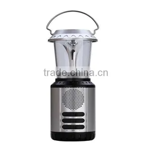 Portable Triple Way Charged Solar Hand Crank Radio Lantern / Compact FM Radio thumbnail-5