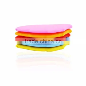 Portable Travelling Leaf Shaped Silicone Toothbrush Cover Case Outdoor Flexible FDA Silicone Water Cup thumbnail-6