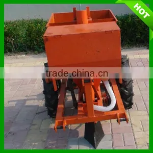 2016 HOT Selling One Row Potato Planter Machine thumbnail-4