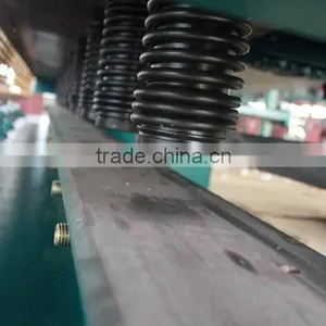 Cnc Hydraulic Shearing Machine QC12Y-6X3200 thumbnail-3