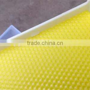 Top Quality Plastic Comb Honey Box Honey Cassette From China thumbnail-5