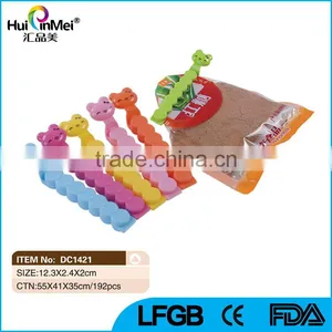 Cute Butterfly Plastic Bag Sealing Clips thumbnail-1