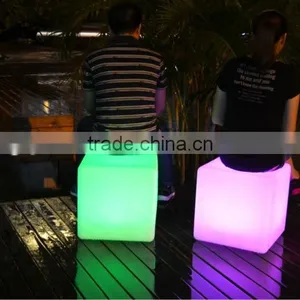 PE Materials ECO-friendly LED Outdoor Cube Light Design Led Light Manufactureer thumbnail-1