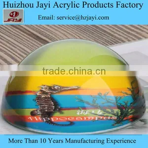 China Manufacturer Wholesale Cheap Glass Transparent Acrylic Paperweight, Make Acrylic Paperweights thumbnail-2
