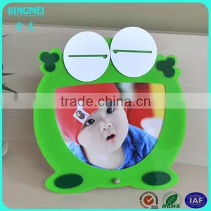 Customized Wholesale Art Cute Frog Acrylic Animal Shape Photo Frame thumbnail-1