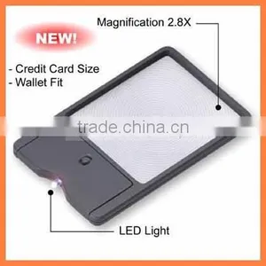 Credit Card Magnifier With Light thumbnail-1