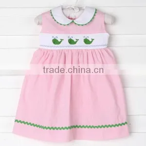 2017 Spring New Arrive Little Girls Easter Clothes Smocked Whale Collared Jummper Pink Gingham Dress thumbnail-1