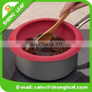 Camping Bowl Collapsible Silicone Food Bowls thumbnail-3