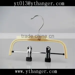 CY-278 Bend Shape Kid Wooden Coat Hangers With Children Pants Hanger thumbnail-3