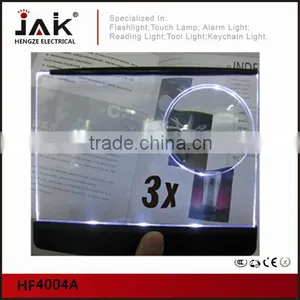JAK HF4004A CE and RoHS Certificated Portable 3 LED Book Light With Magnifier thumbnail-1