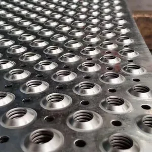 Non-Slip Perforated Metal Floor Plate for Outdoor Stairs and Ramps With Drainage Holes thumbnail-4
