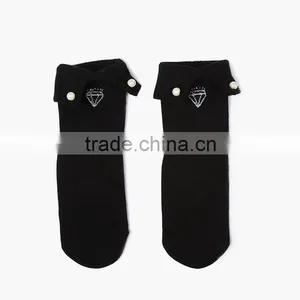 Plain Solid Japanese Student Socks With a Button thumbnail-2