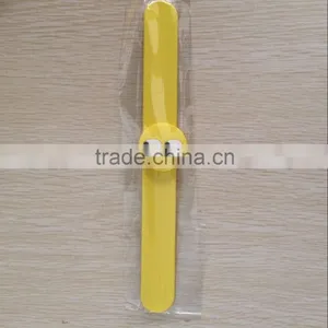 OEM Customized Logo Pvc Snap Slap Bracelet thumbnail-3