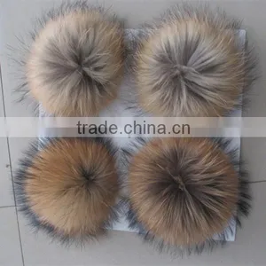 Natural Raccoon Fur Pom Pom for Hats thumbnail-2
