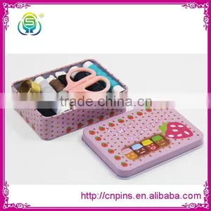 Travel Sewing Kit in Iron Tin Box Hot Selling Sewing Kit Set thumbnail-1