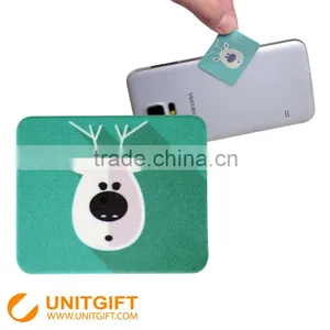 Smartphone Screen Cleaner Sticker thumbnail-1