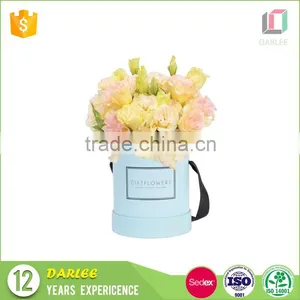 Professional OEM Christmas Gift Paperboard Luxury Round Custom Florist Hat Boxes With Ribbon Handle thumbnail-4