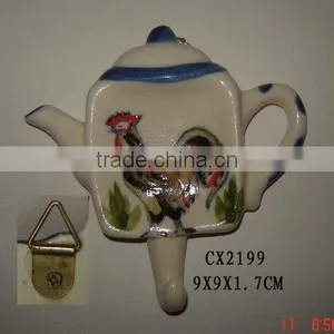 Ceramic Clothes Hanger thumbnail-1