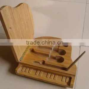 Eco-Friendly Cheese Cutting Board Set thumbnail-1