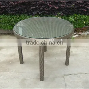 Outdoor Rattan Acrylic Table thumbnail-1