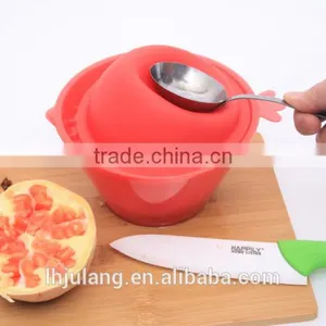 Plastic Silica Gel Cap Creative Pomegranate Peeler,Arils Removal Tool for Kitchen thumbnail-5