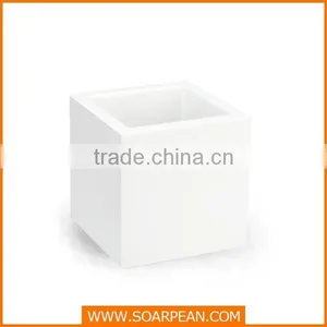 Home Decorative White Fiberglass Garden Flower Pot thumbnail-4